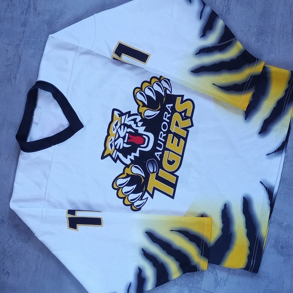 AURORA TIGERS HOCKEY JERSEY #11 - Picture 2 of 6